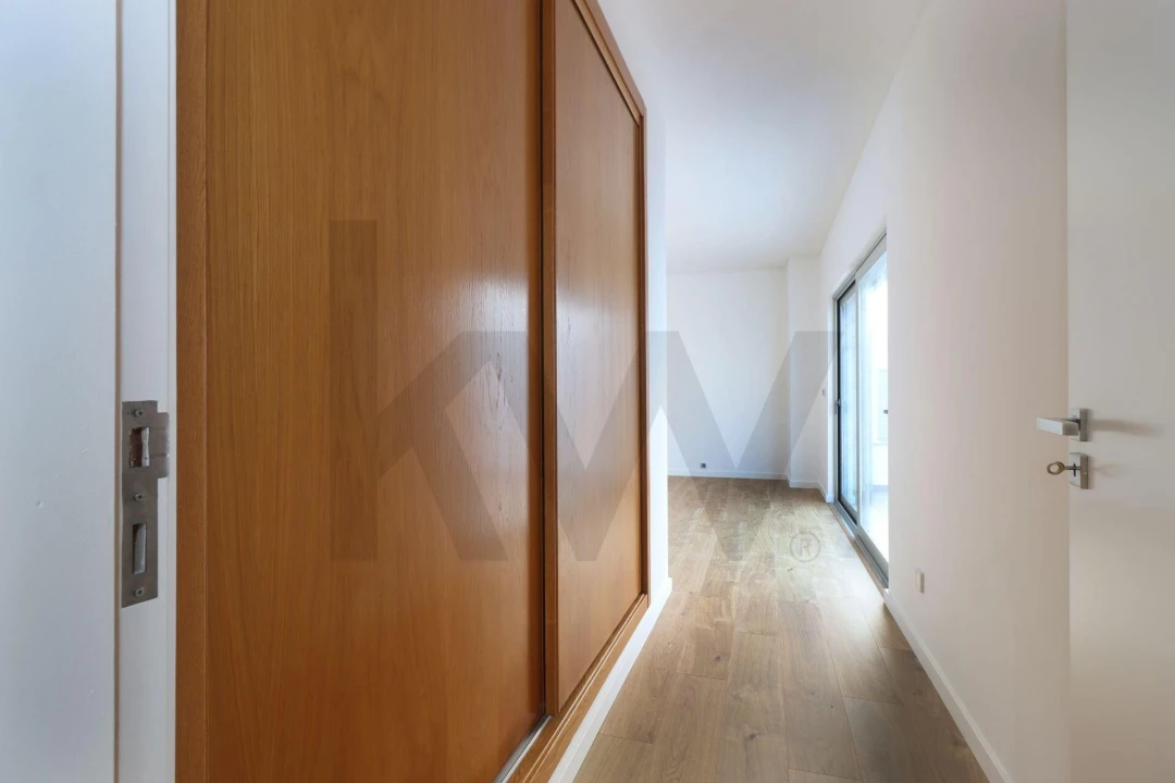 Moradia T4 para Venda em Santa Maria, São Pedro e Matacães Foto 76