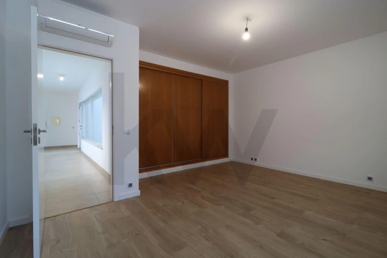 Moradia T4 para Venda em Santa Maria, São Pedro e Matacães Foto 74