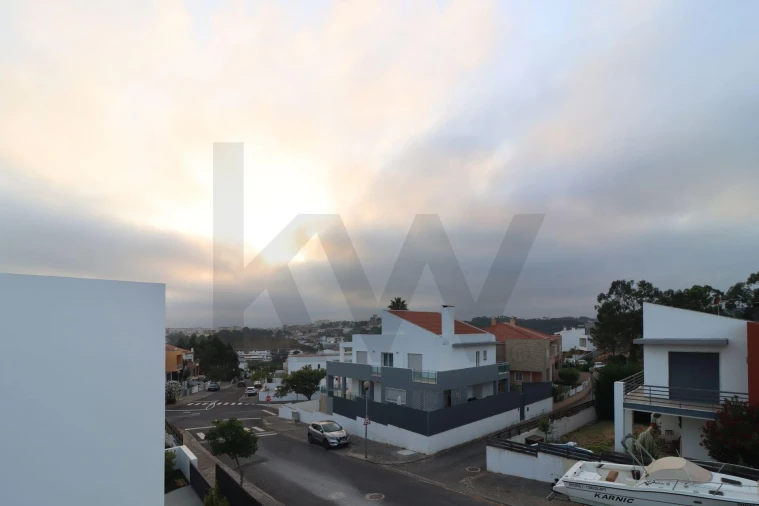 Moradia T4 para Venda em Santa Maria, São Pedro e Matacães Foto 71