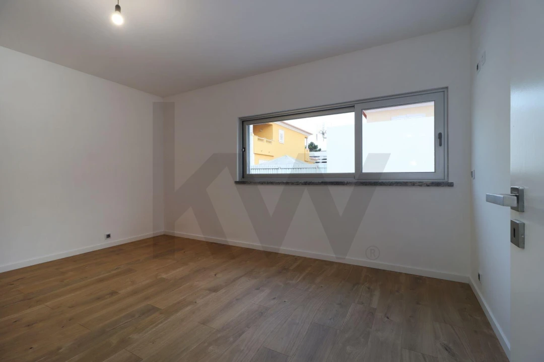 Moradia T4 para Venda em Santa Maria, São Pedro e Matacães Foto 73