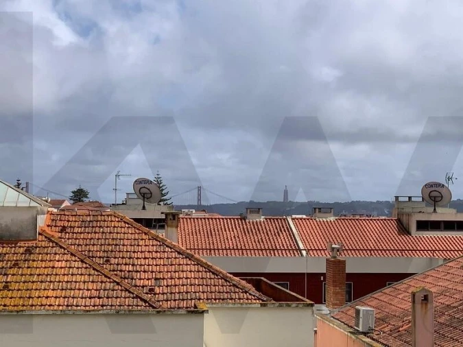 Apartamento T2 para Arrendamento em Algés, Linda-A-Velha e Cruz Quebrada-Dafundo Foto 23