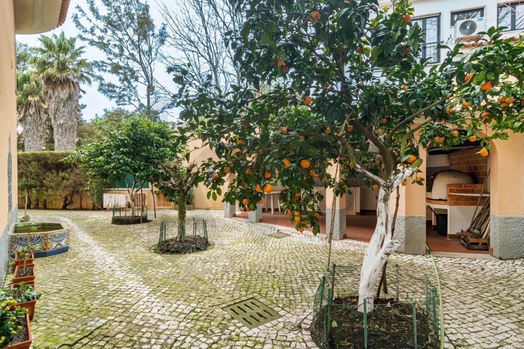 Moradia T4 para Venda em Algueirão-Mem Martins Foto 4