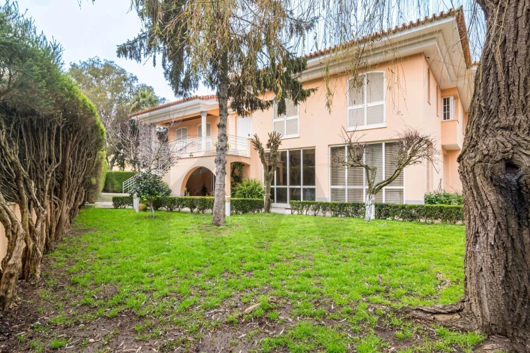 Moradia T4 para Venda em Algueirão-Mem Martins Foto 2