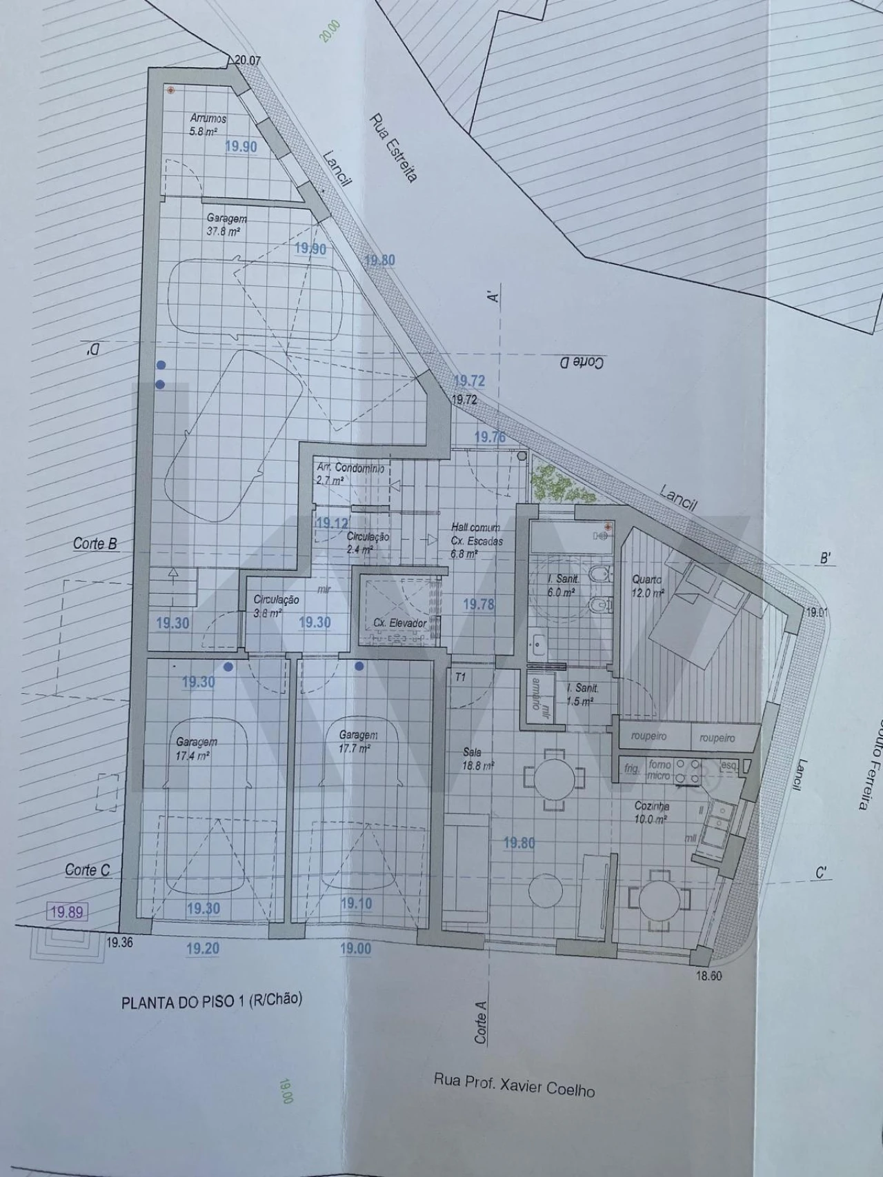 Moradia T5 para Venda em Valado dos Frades Foto 17