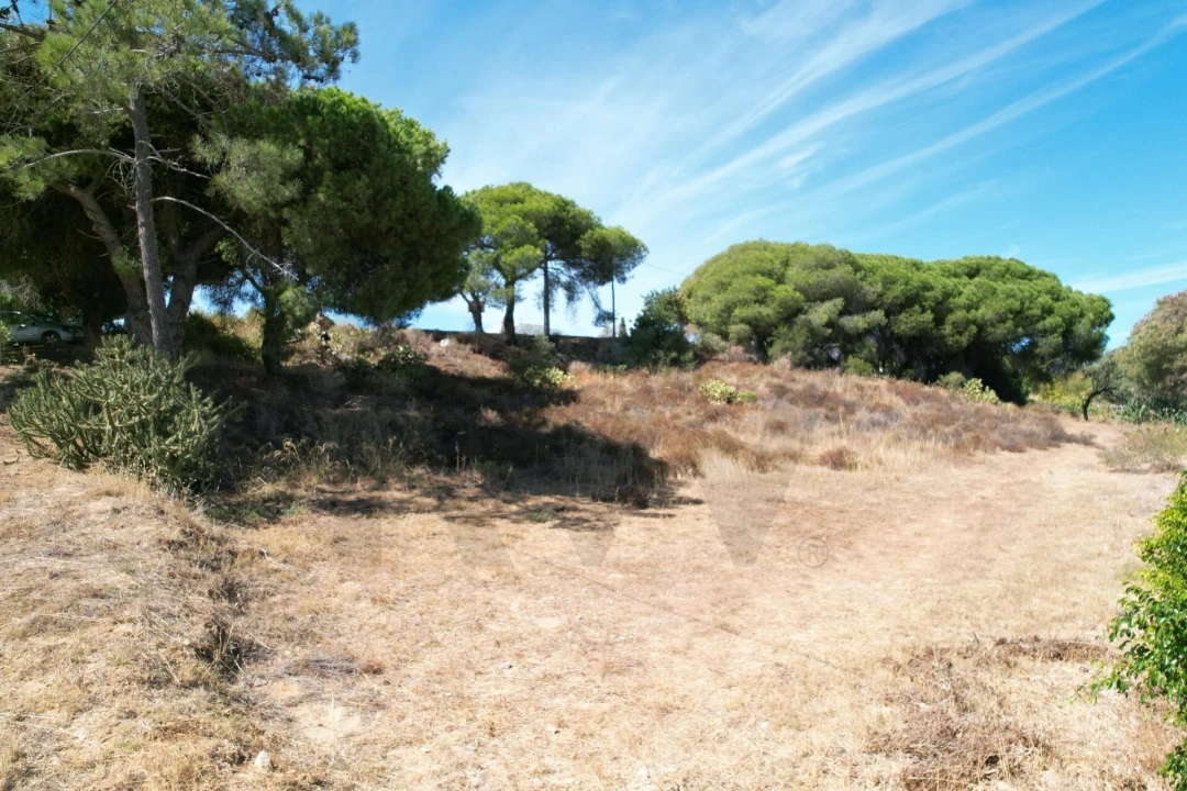 Terreno para Venda em Quarteira Foto 9