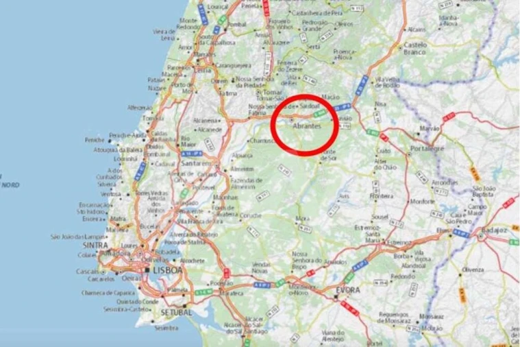 Moradia T4 para Venda em Pego Foto 57