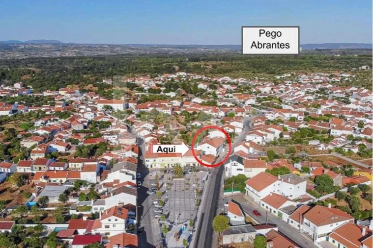 Moradia T4 para Venda em Pego Foto 54