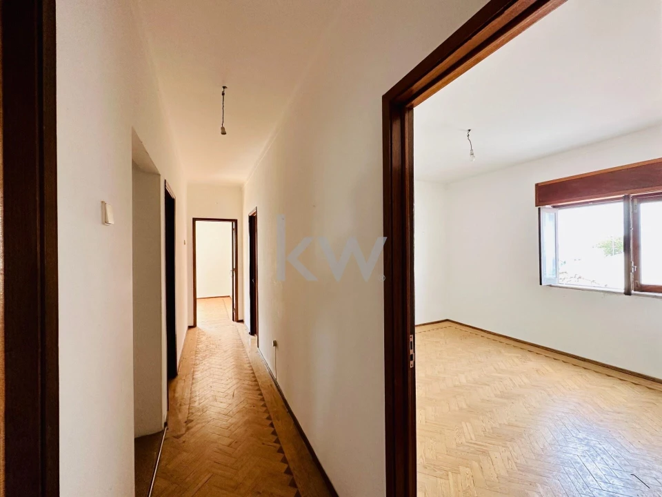 Moradia T4 para Venda em Pego Foto 5