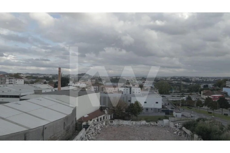 Terreno para Venda em Campanhã Foto 12