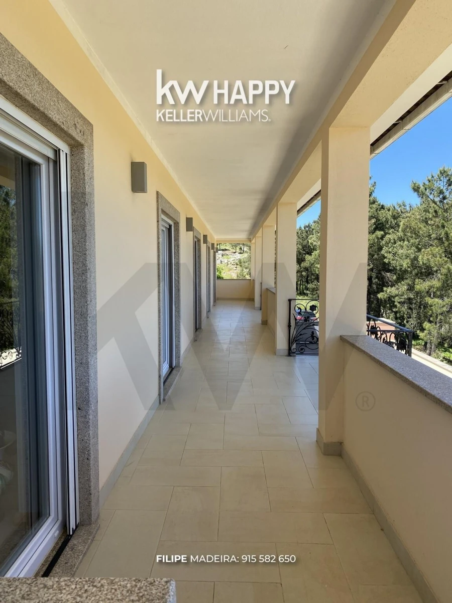 Moradia T5 para Venda em Vale de Estrela Foto 54