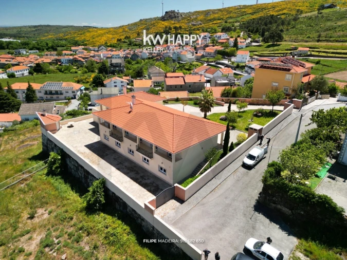 Moradia T5 para Venda em Vale de Estrela Foto 7