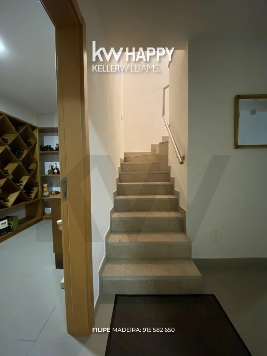 Moradia T5 para Venda em Vale de Estrela Foto 64