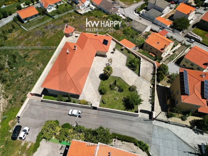 Moradia T5 para Venda em Vale de Estrela Foto 6