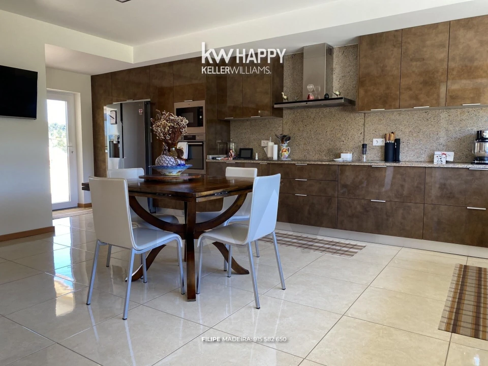 Moradia T5 para Venda em Vale de Estrela Foto 58