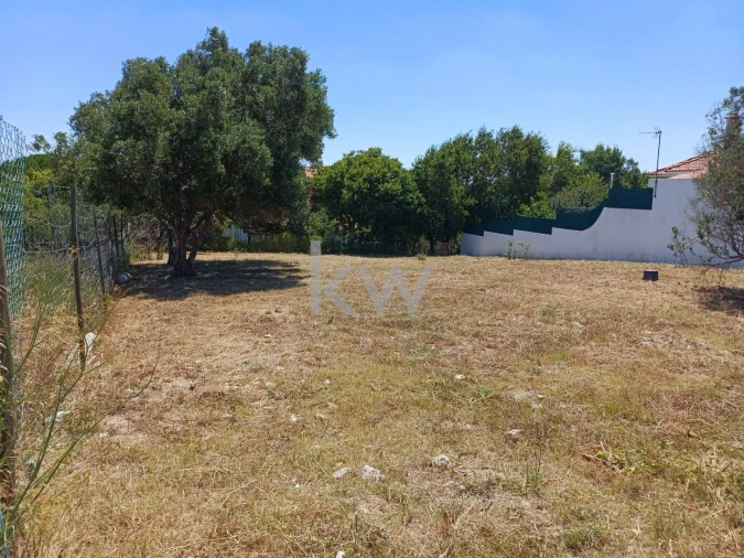Terreno para Venda em Oeiras e São Julião da Barra, Paço de Arcos e Caxias