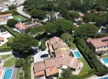 Moradia T5 para Venda em Azeitão (São Lourenço e São Simão)