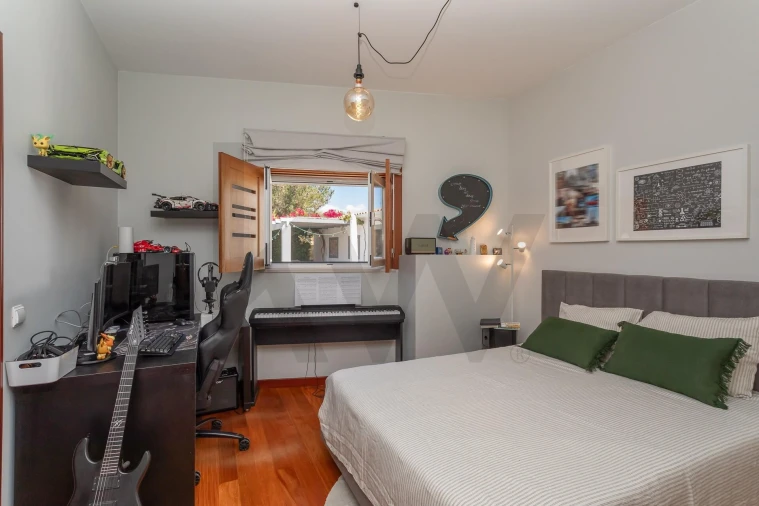 Moradia T4 para Venda em Olhalvo Foto 41