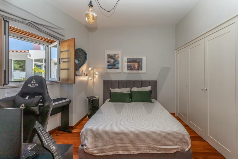 Moradia T4 para Venda em Olhalvo Foto 40