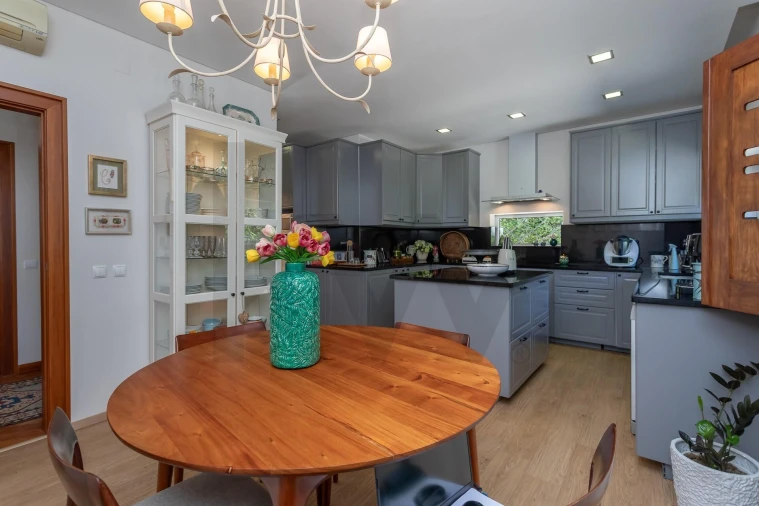 Moradia T4 para Venda em Olhalvo Foto 58