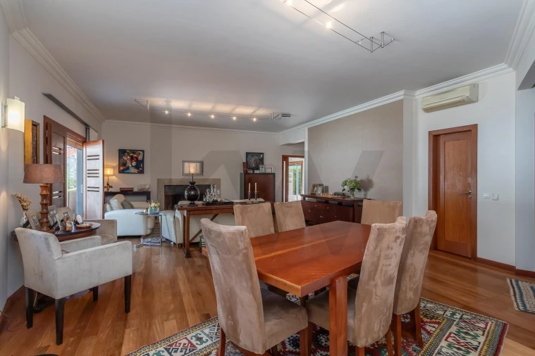 Moradia T4 para Venda em Olhalvo Foto 28