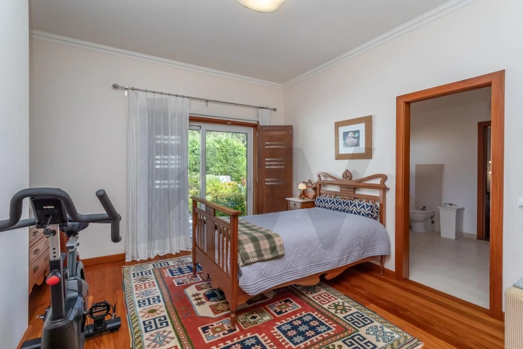 Moradia T4 para Venda em Olhalvo Foto 34