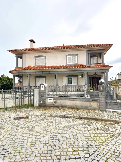 Moradia T5 para Venda em Castelo Branco