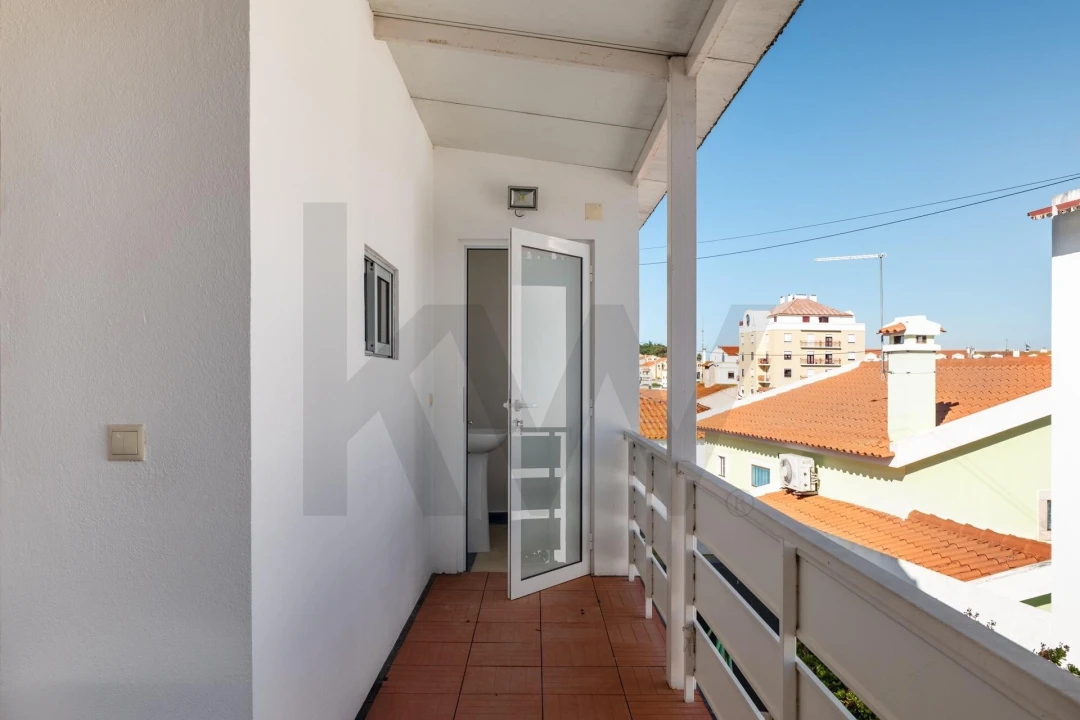 Moradia T5 para Venda em Alenquer (Santo Estêvão e Triana) Foto 27