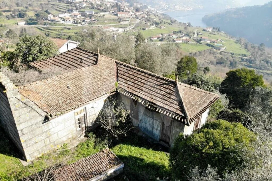Quinta T3 para Venda em Paredes de Viadores e Manhuncelos Foto 69