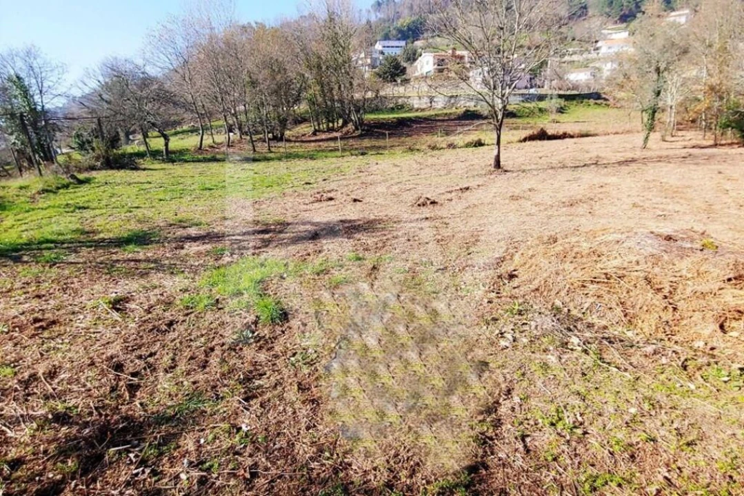 Quinta T3 para Venda em Paredes de Viadores e Manhuncelos Foto 57