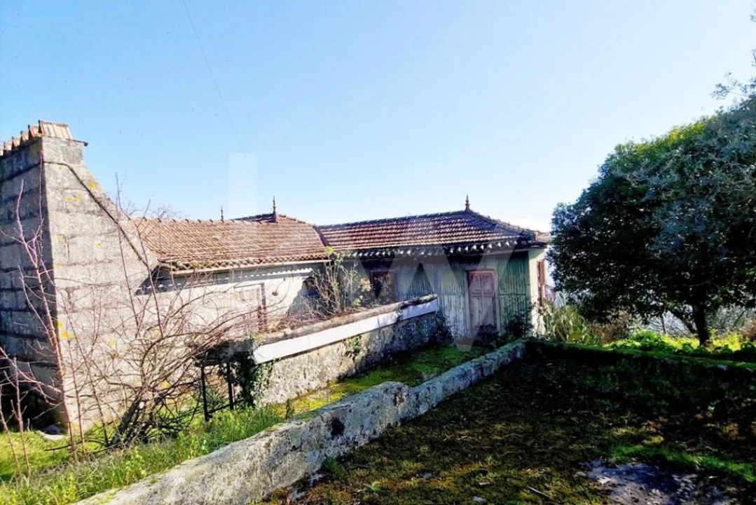 Quinta T3 para Venda em Paredes de Viadores e Manhuncelos Foto 2