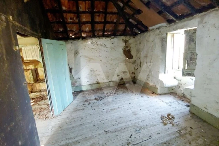 Quinta T3 para Venda em Paredes de Viadores e Manhuncelos Foto 53