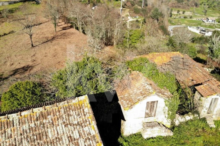 Quinta T3 para Venda em Paredes de Viadores e Manhuncelos Foto 71