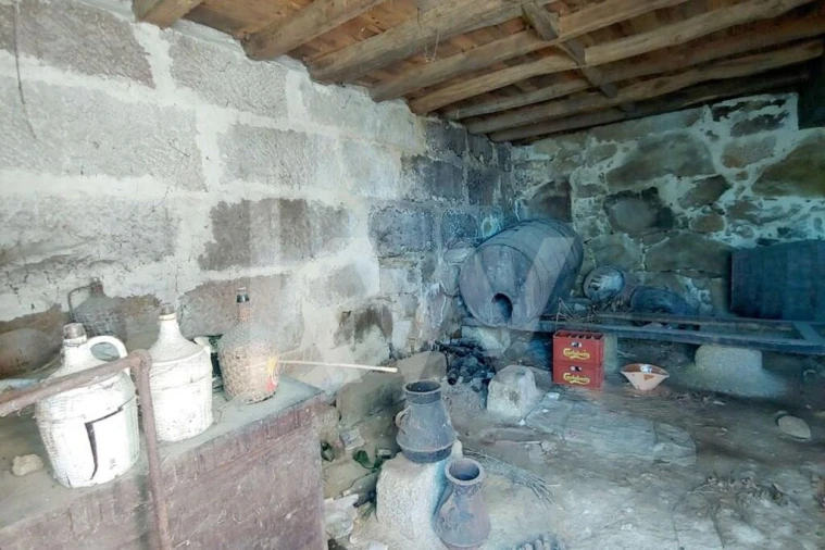Quinta T3 para Venda em Paredes de Viadores e Manhuncelos Foto 45