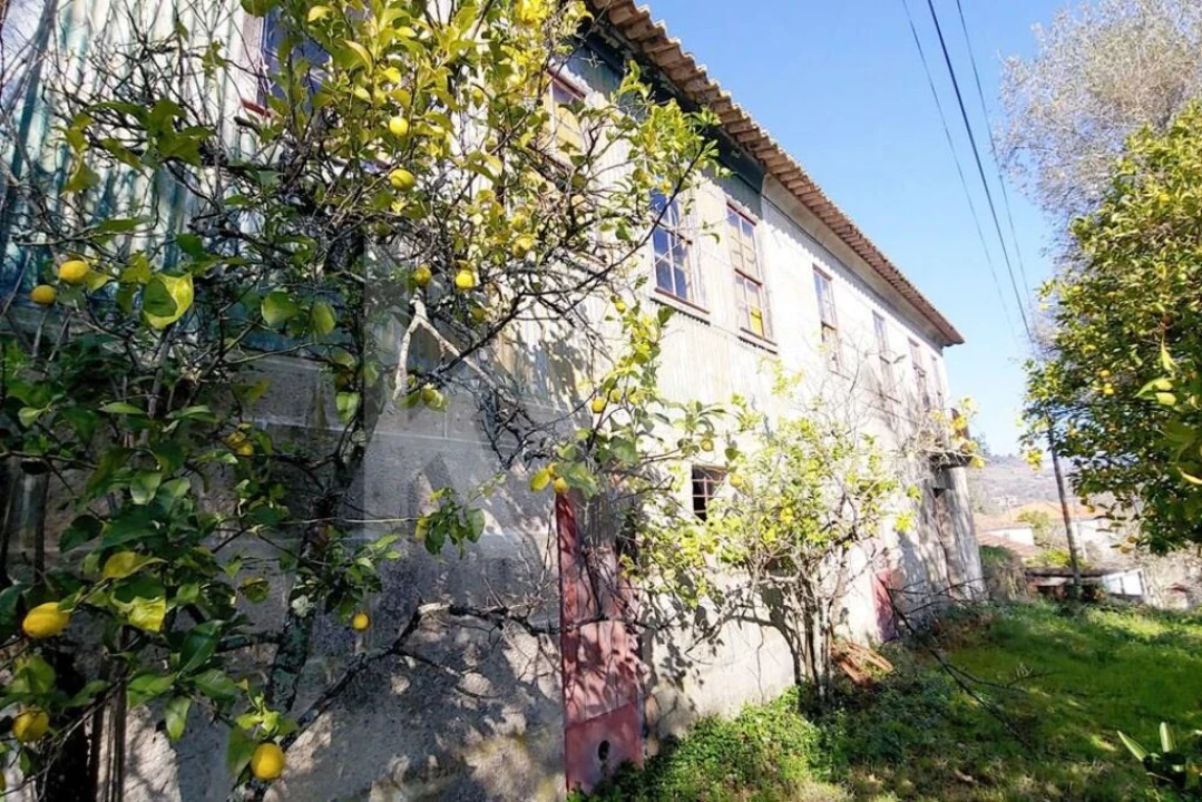 Quinta T3 para Venda em Paredes de Viadores e Manhuncelos Foto 40