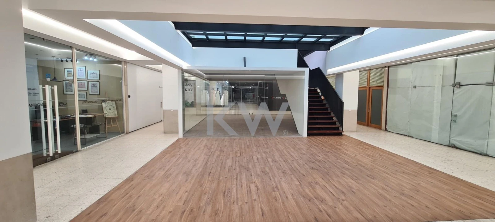 Escritório para Venda em Cedofeita, Santo Ildefonso, Sé, Miragaia, São Nicolau e Vitória Foto 1