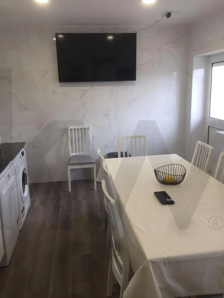 Negócio para Venda em Campanhã Foto 3