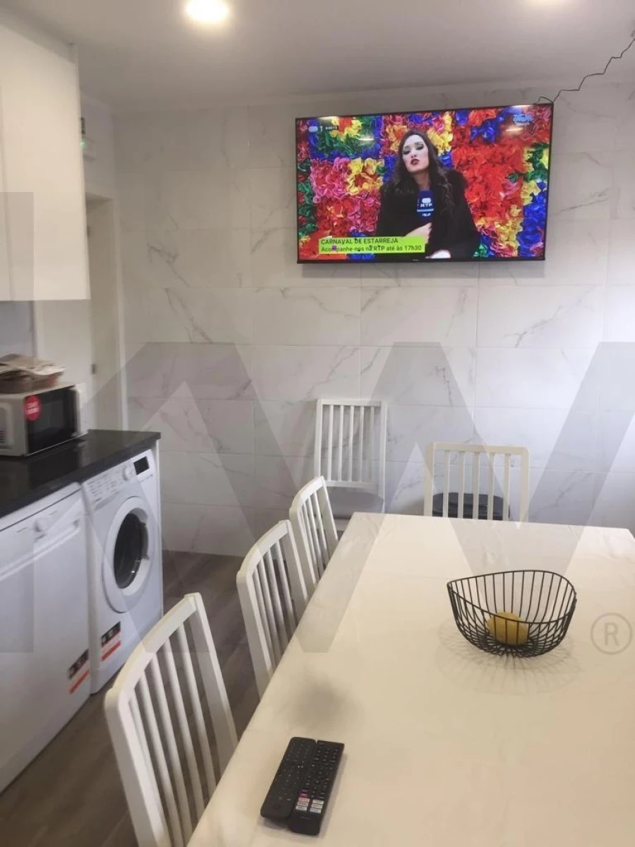 Negócio para Venda em Campanhã Foto 2