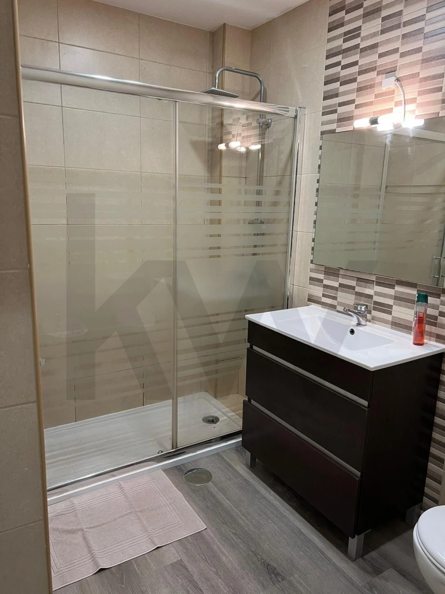 Negócio para Venda em Campanhã Foto 33