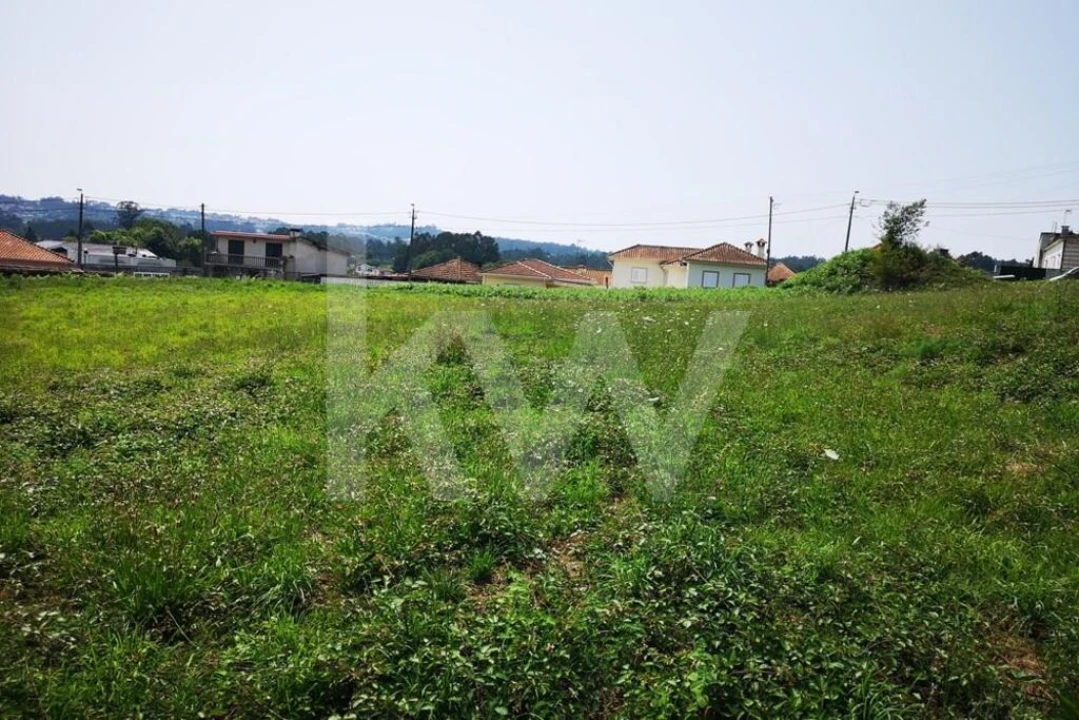 Terreno para Venda em Sandim, Olival, Lever e Crestuma Foto 2