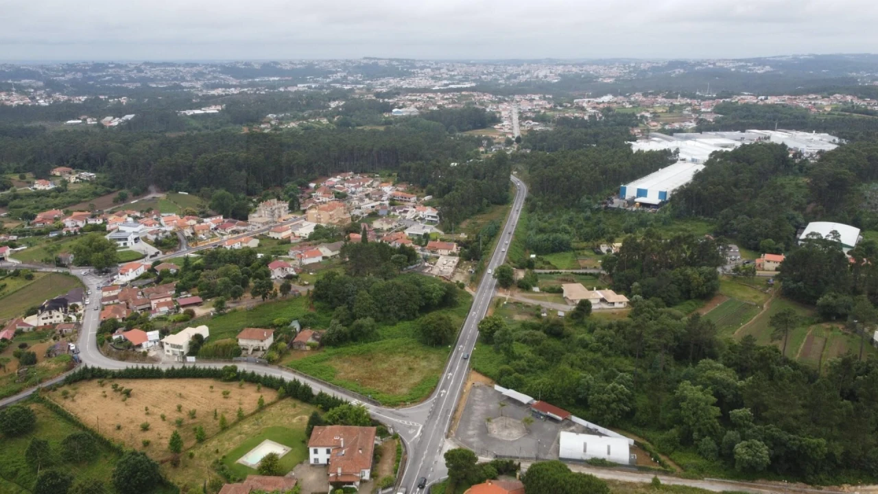 Terreno para Venda em Nogueira do Cravo e Pindelo Foto 10
