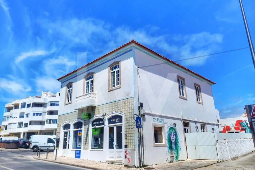 Prédio para Venda em Colares Foto 1