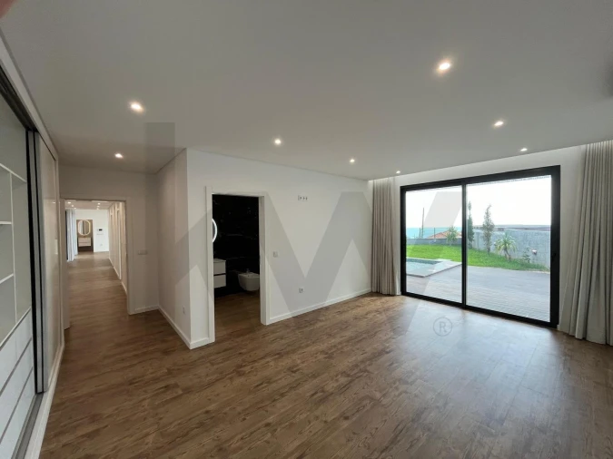 Moradia T3 para Venda em Agua de Pena Foto 27