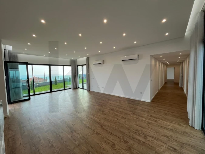 Moradia T3 para Venda em Agua de Pena Foto 28