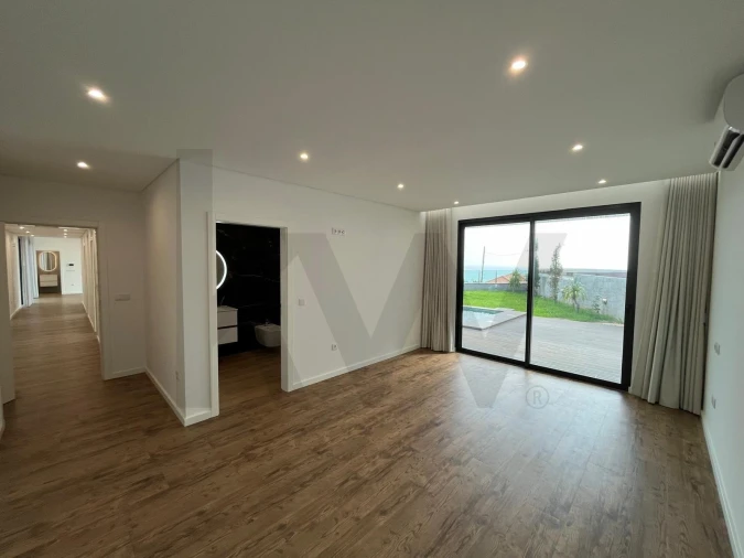 Moradia T3 para Venda em Agua de Pena Foto 26