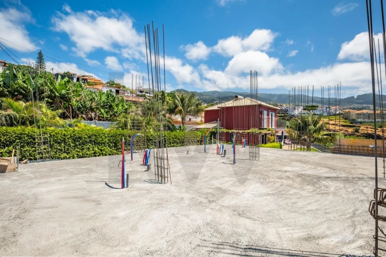 Moradia T3 para Venda em Arco da Calheta Foto 34