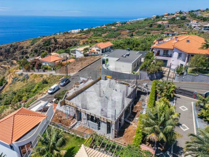 Moradia T3 para Venda em Arco da Calheta Foto 24