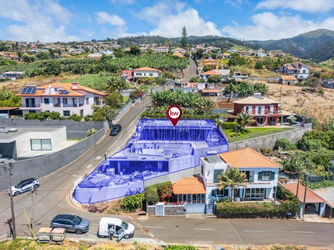 Moradia T3 para Venda em Arco da Calheta Foto 19