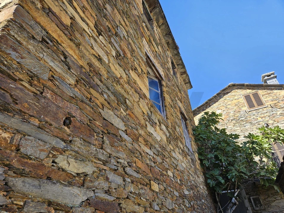 Moradia T3 para Venda em Sobral de São Miguel Foto 9