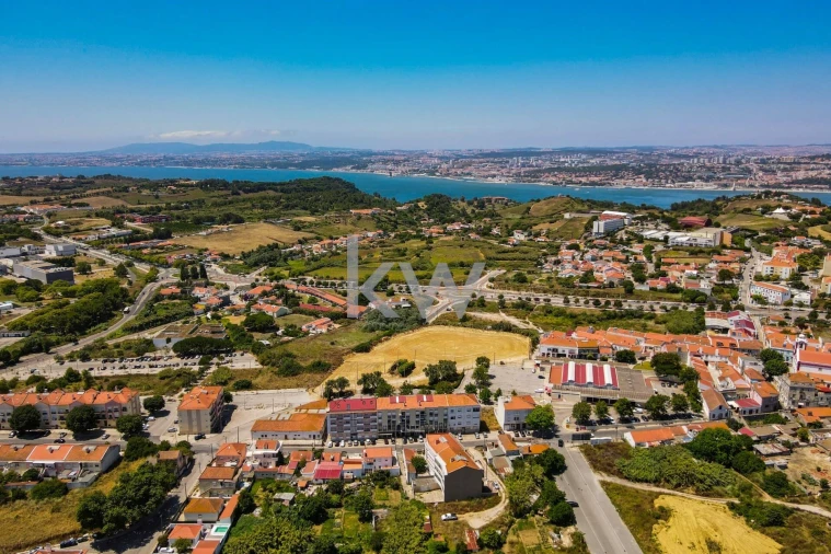 Loja para Venda em Caparica e Trafaria Foto 32