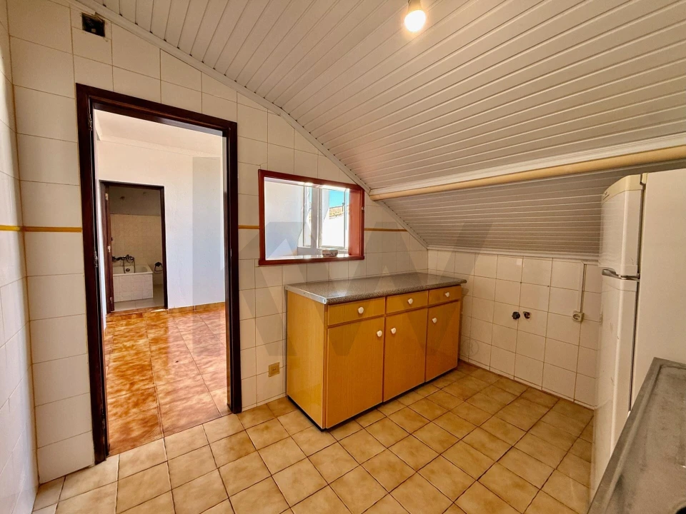 Moradia T4 para Venda em Alvalade Foto 29